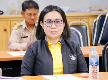 การประชุมขับเคลื่อนการปฏิบัติงานตามระบบการส่งเสริมสหกรณ์และกลุ่มเกษตรกร ประจำเดือนมกราคม 2568 ของสำนักงานสหกรณ์จังหวัดนครศรีธรรมราช โดยระเบียบวาระก่อนการประชุม ได้มอบเกียรติบัตร โครงการโรงเรียนผู้ตรวจการสหกรณ์ หลักสูตร &quot; ผู้ตรวจการสหกรณ์ระดับกลาง&quot; และโคร ... พารามิเตอร์รูปภาพ 39